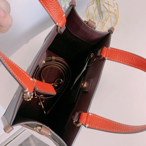 Dempsey Tote 22 In Signature Canvas With Hedgehog Print - Picture 5 of 7